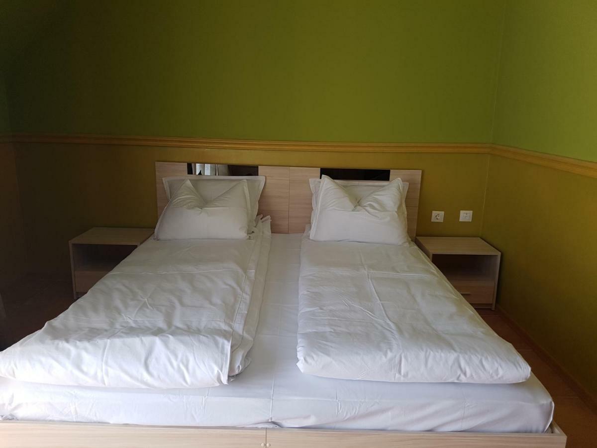 Guesthouse Zanier Neszebar Kültér fotó